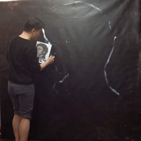 Michael Andrew Law Cheuk Yui's Queen Elizabeth II Painting progress gif